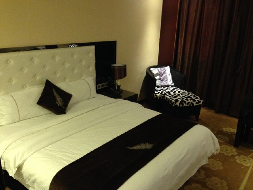Tianguo Times Hotel Foshan Habitación foto